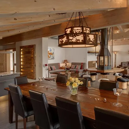 公寓 Chalet Courmayeur: Your Alpine Sanctuary 库马约尔